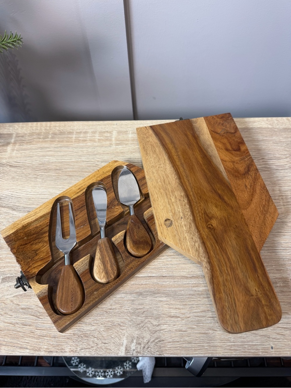 Acacia Wood Cheese Board Set With 3 Stainless Steel Knives Serving Tray
